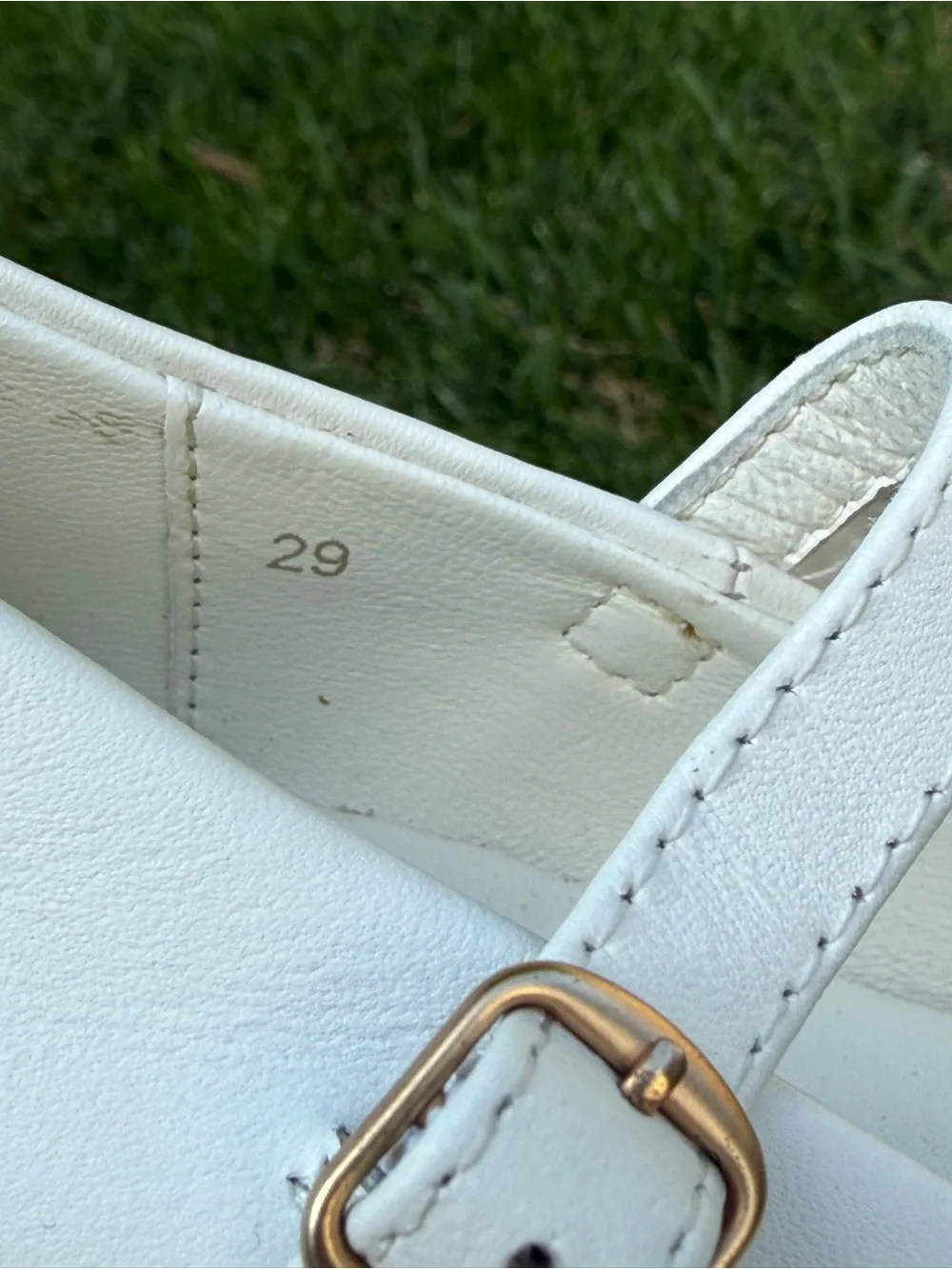 Age of innocence sz 29 MANDY WHITE FLATS  Mary Jane